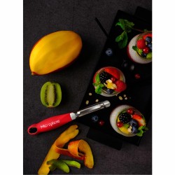 Obieraczka do warzyw czerwona Specialty Microplane